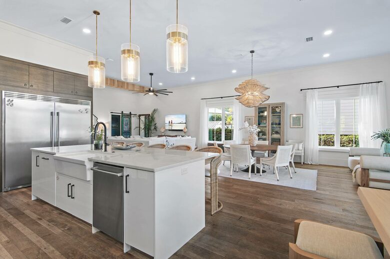 Luxury Lake-to-Beach Home in the Heart of Seagrove Beach - Santa Rosa Beach, Florida