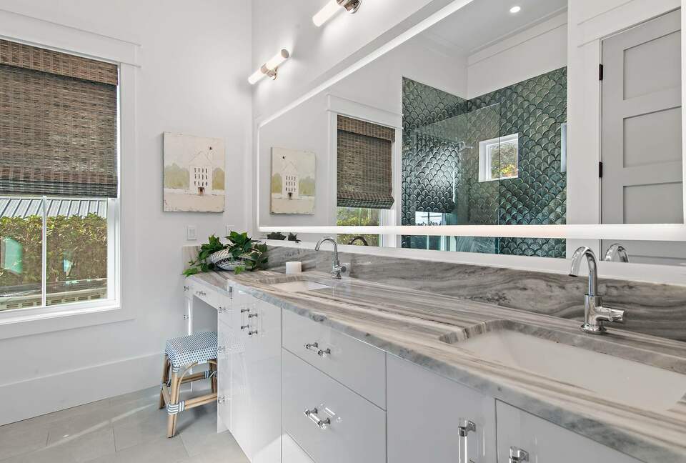 Luxury Lake-to-Beach Home in the Heart of Seagrove Beach - Santa Rosa Beach, Florida