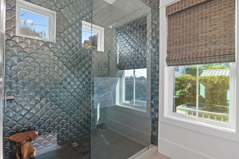 Luxury Lake-to-Beach Home in the Heart of Seagrove Beach - Santa Rosa Beach, Florida