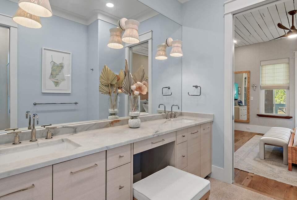 Luxury Lake-to-Beach Home in the Heart of Seagrove Beach - Santa Rosa Beach, Florida