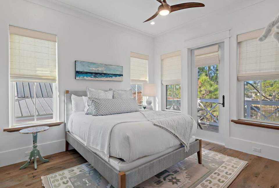 Luxury Lake-to-Beach Home in the Heart of Seagrove Beach - Santa Rosa Beach, Florida