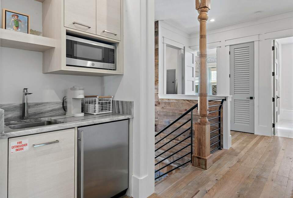 Luxury Lake-to-Beach Home in the Heart of Seagrove Beach - Santa Rosa Beach, Florida