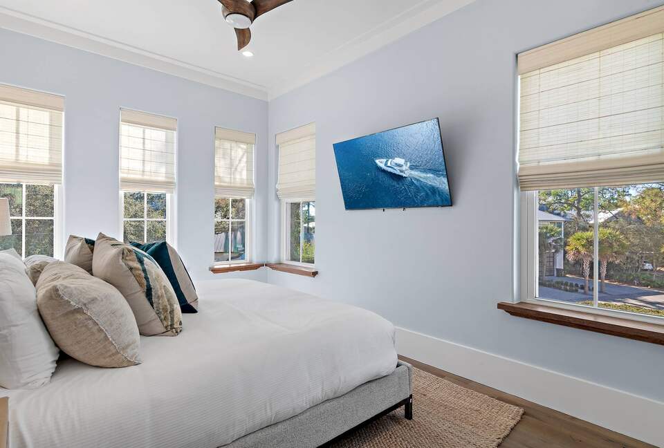 Luxury Lake-to-Beach Home in the Heart of Seagrove Beach - Santa Rosa Beach, Florida