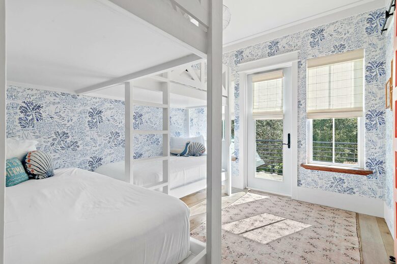 Luxury Lake-to-Beach Home in the Heart of Seagrove Beach - Santa Rosa Beach, Florida