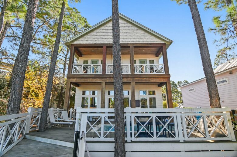 Luxury Lake-to-Beach Home in the Heart of Seagrove Beach - Santa Rosa Beach, Florida