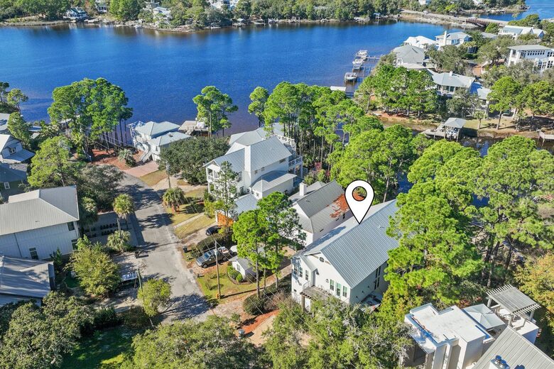 Luxury Lake-to-Beach Home in the Heart of Seagrove Beach - Santa Rosa Beach, Florida