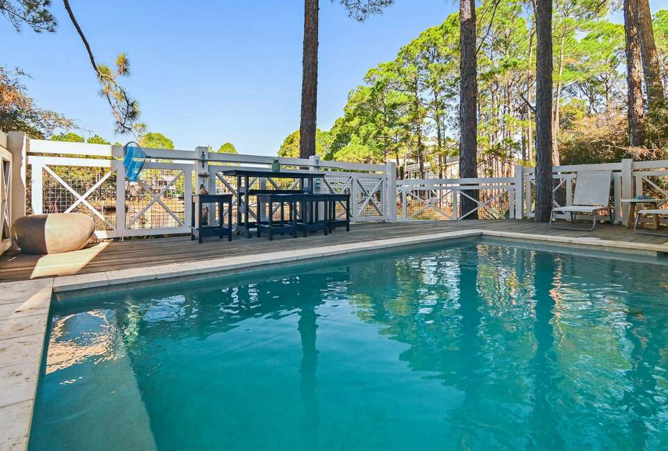 Luxury Lake-to-Beach Home in the Heart of Seagrove Beach - Santa Rosa Beach, Florida