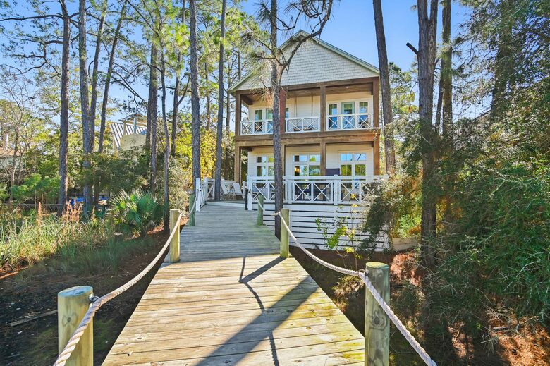 Luxury Lake-to-Beach Home in the Heart of Seagrove Beach - Santa Rosa Beach, Florida