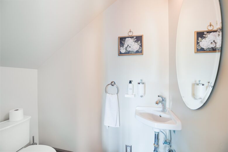 Classic San Diego Living Steps from the City’s Best - San Diego, California