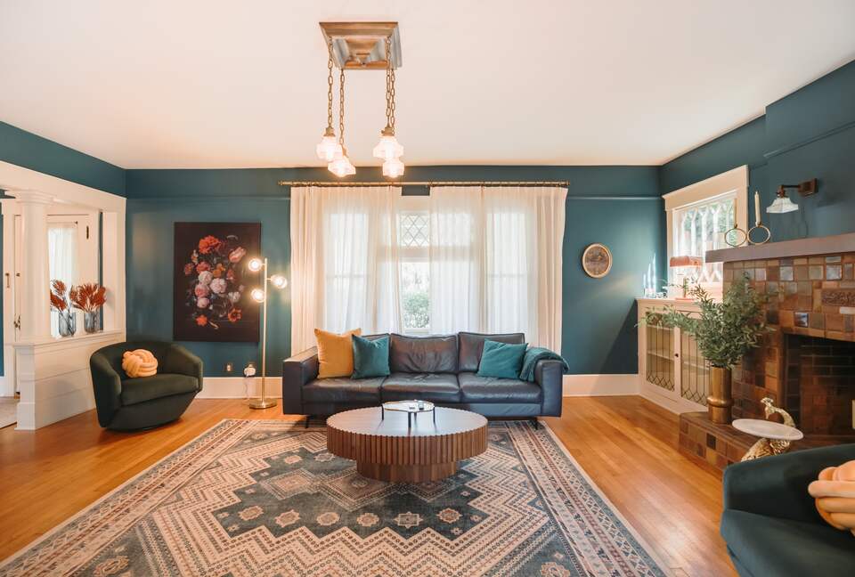 Classic San Diego Living Steps from the City’s Best - San Diego, California