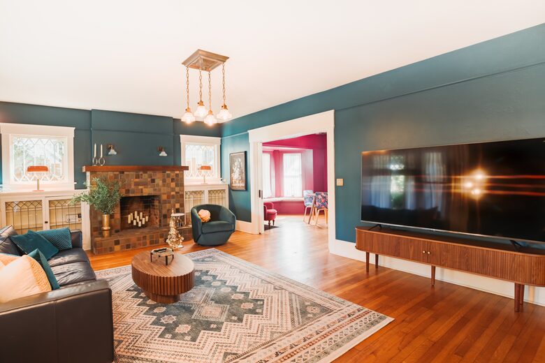 Classic San Diego Living Steps from the City’s Best - San Diego, California