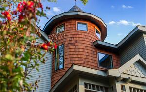 Victorian-Inspired East Austin Retreat with Rooftop Views - Austin, Texas