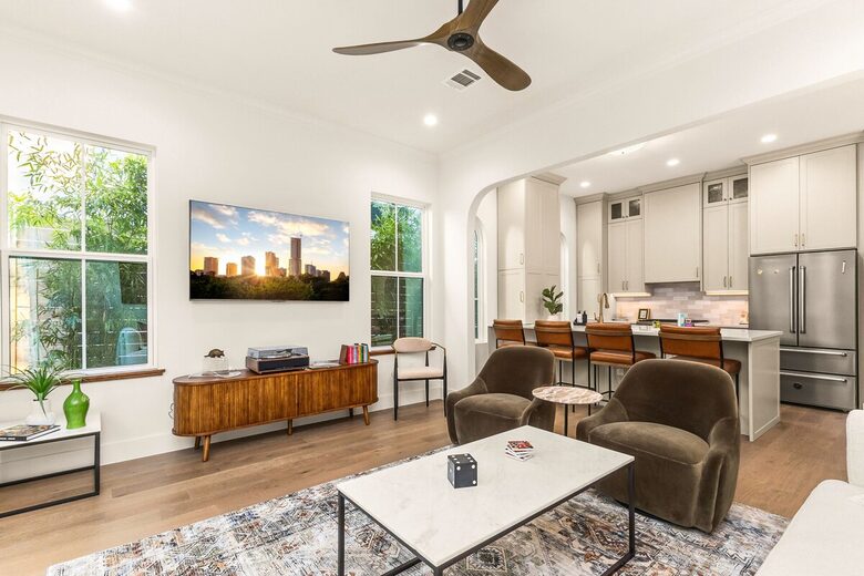 Victorian-Inspired East Austin Retreat with Rooftop Views - Austin, Texas