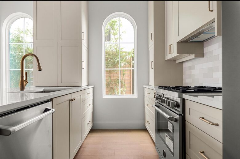 Victorian-Inspired East Austin Retreat with Rooftop Views - Austin, Texas