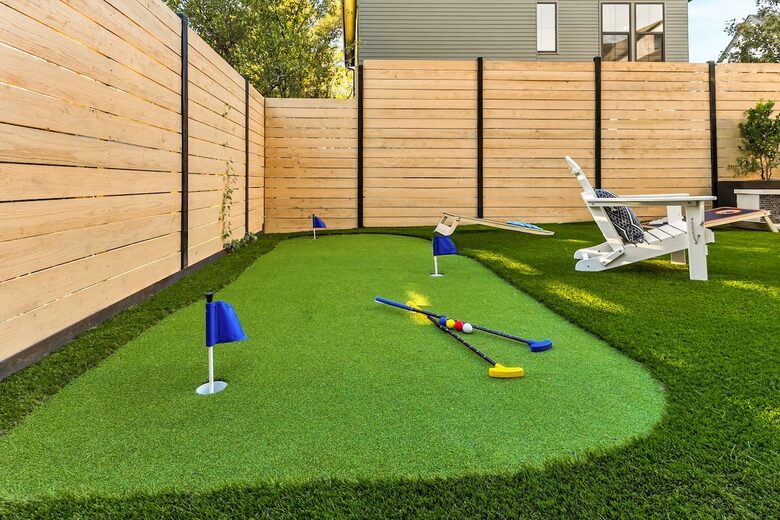 Victorian-Inspired East Austin Retreat with Rooftop Views - Austin, Texas