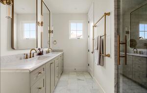 Victorian-Inspired East Austin Retreat with Rooftop Views - Austin, Texas