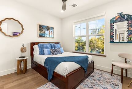 Victorian-Inspired East Austin Retreat with Rooftop Views - Austin, Texas