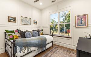 Victorian-Inspired East Austin Retreat with Rooftop Views - Austin, Texas