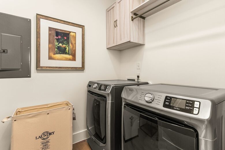 Victorian-Inspired East Austin Retreat with Rooftop Views - Austin, Texas