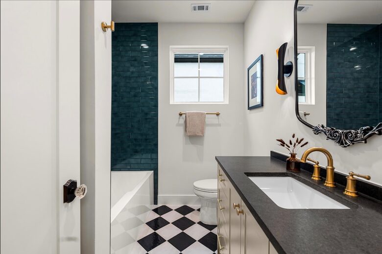 Victorian-Inspired East Austin Retreat with Rooftop Views - Austin, Texas