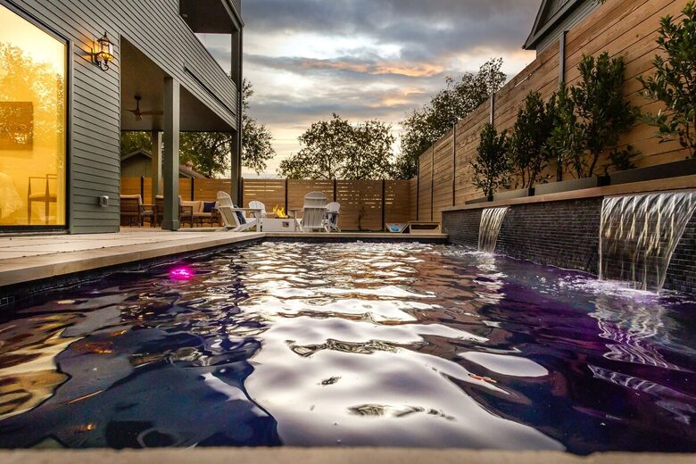 Victorian-Inspired East Austin Retreat with Rooftop Views - Austin, Texas