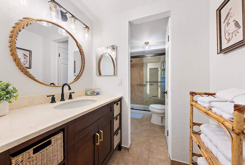 Resort-Style Jupiter Retreat on 1.25 Acres - Jupiter, Florida