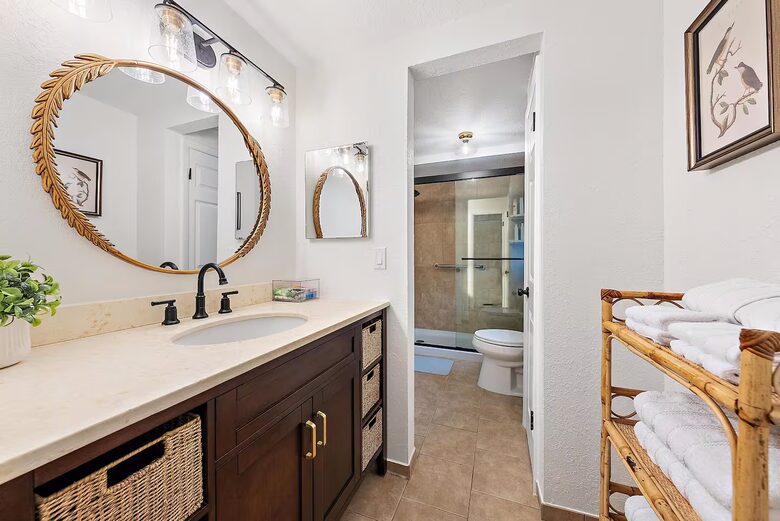 Resort-Style Jupiter Retreat on 1.25 Acres - Jupiter, Florida