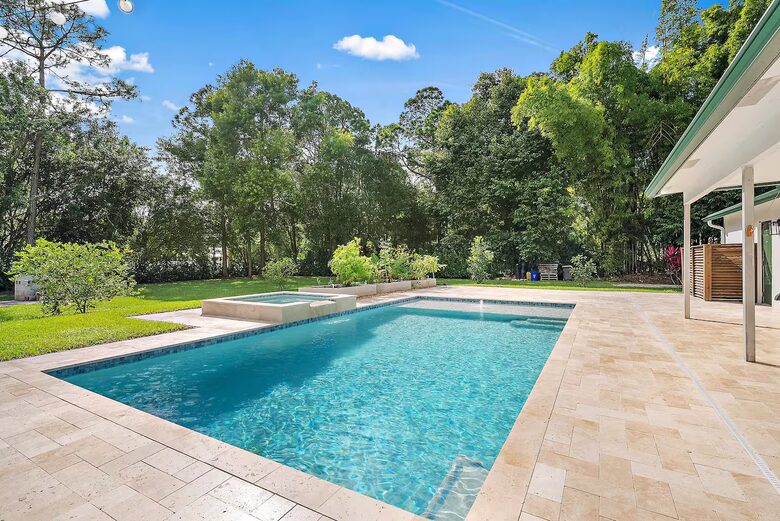Resort-Style Jupiter Retreat on 1.25 Acres - Jupiter, Florida