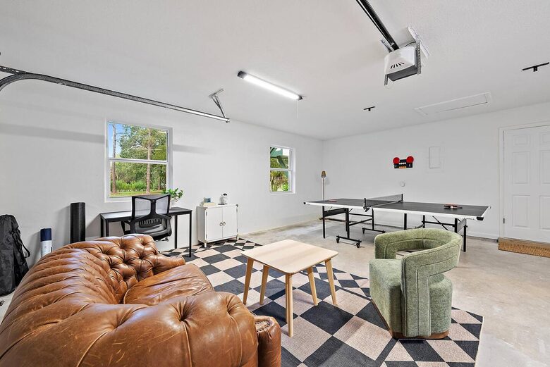 Resort-Style Jupiter Retreat on 1.25 Acres - Jupiter, Florida