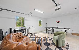 Resort-Style Jupiter Retreat on 1.25 Acres - Jupiter, Florida