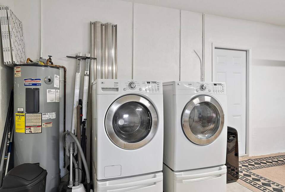 Resort-Style Jupiter Retreat on 1.25 Acres - Jupiter, Florida