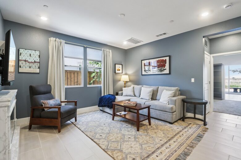 Quiet Northern California Getaway with Hilltop Views - Vacaville, California