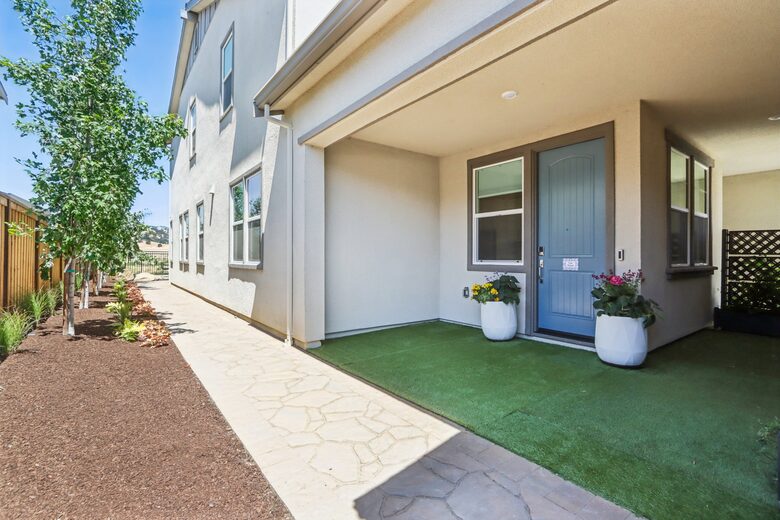 Quiet Northern California Getaway with Hilltop Views - Vacaville, California