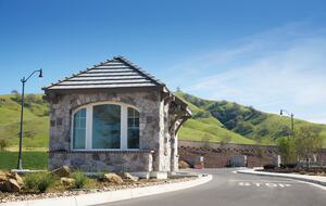 Quiet Northern California Getaway with Hilltop Views - Vacaville, California