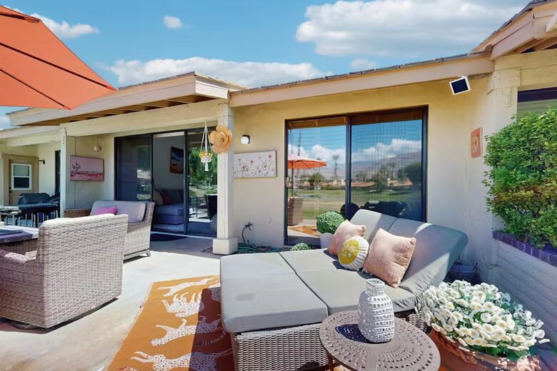 Cheery Palm Desert Retreat Near Golf, Tennis & Coachella - Palm Desert, California