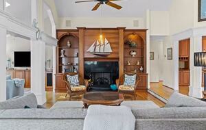 Private Waterfront Golf-View Escape in Sunset Beach - Sunset Beach, North Carolina