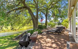 Private Waterfront Golf-View Escape in Sunset Beach - Sunset Beach, North Carolina