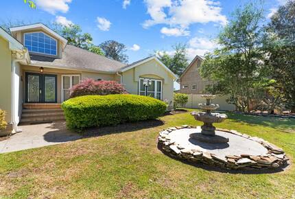 Private Waterfront Golf-View Escape in Sunset Beach - Sunset Beach, North Carolina