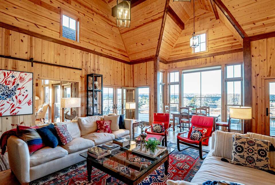 French-Country Mountain Retreat in Old Timberline - Davis, West Virginia