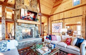 French-Country Mountain Retreat in Old Timberline - Davis, West Virginia