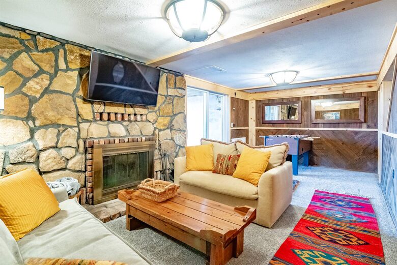 French-Country Mountain Retreat in Old Timberline - Davis, West Virginia