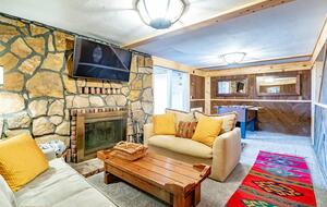 French-Country Mountain Retreat in Old Timberline - Davis, West Virginia