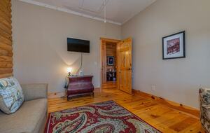 Private White Oak Mountain Retreat with Expansive Decks - Columbus, North Carolina