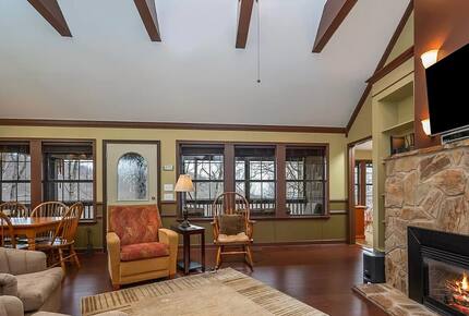 Peaceful Forest Escape Near Lake Lure & Tryon - Columbus, North Carolina