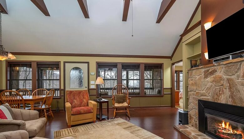 Peaceful Forest Escape Near Lake Lure & Tryon - Columbus, North Carolina