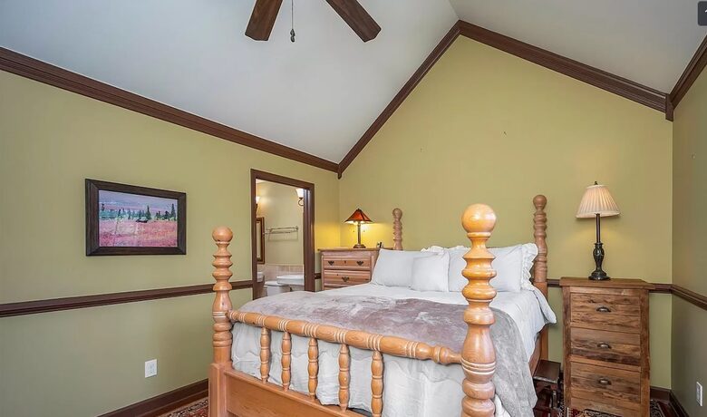 Peaceful Forest Escape Near Lake Lure & Tryon - Columbus, North Carolina