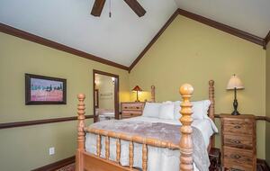 Peaceful Forest Escape Near Lake Lure & Tryon - Columbus, North Carolina