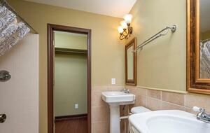 Peaceful Forest Escape Near Lake Lure & Tryon - Columbus, North Carolina