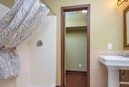 Peaceful Forest Escape Near Lake Lure & Tryon - Columbus, North Carolina