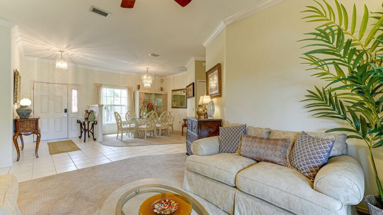 Peaceful Pondside Escape Close to Anna Maria Island - Bradenton, Florida